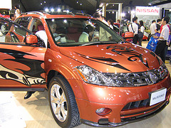 Bronze Nissan Murano