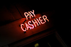 pay-cashier-neon-sign