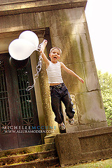 child-kid-jumping-balloon