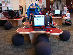 library-kids-books-computers