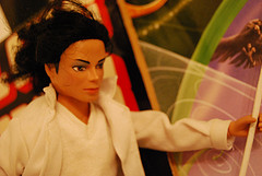 michael-jackson-doll-black-or-white